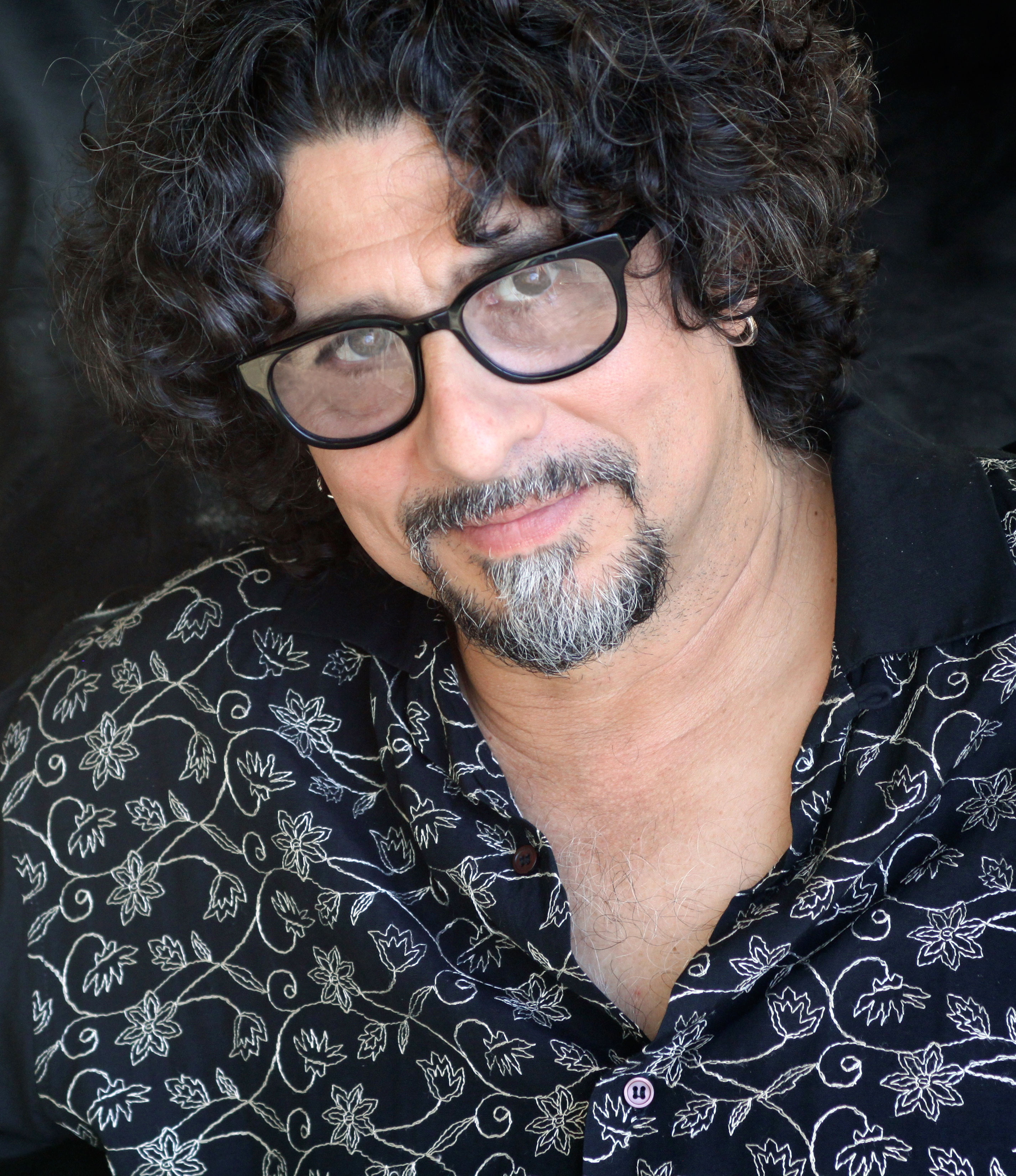 You are currently viewing Q & A with Dan Navarro